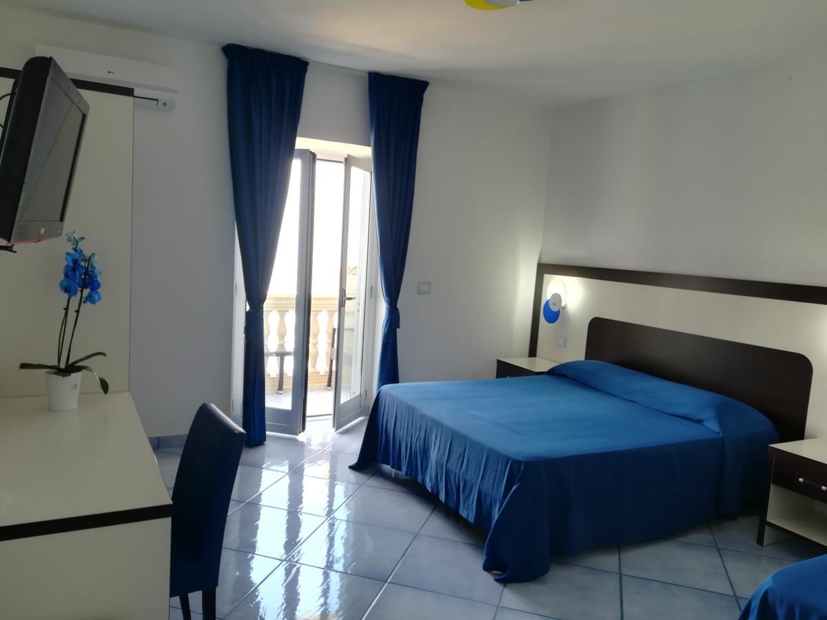 Caletta Del Porto Bed and Breakfast Diamante Exteriör bild