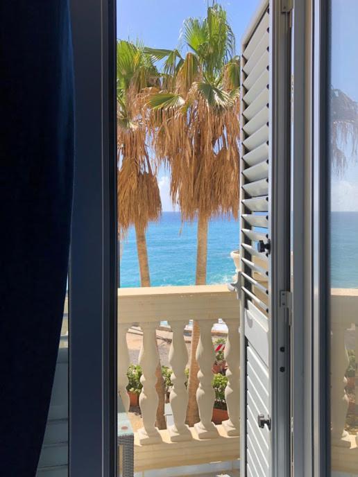Caletta Del Porto Bed and Breakfast Diamante Exteriör bild